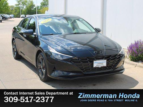 2021 Hyundai ELANTRA SEL
