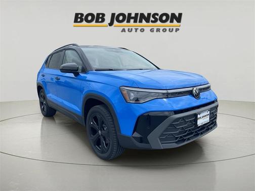 2025 Volkswagen Taos 1.5T SE Black