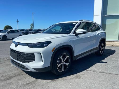 2025 Volkswagen Tiguan 2.0T SE