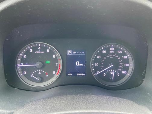 2018 Hyundai TUCSON SEL