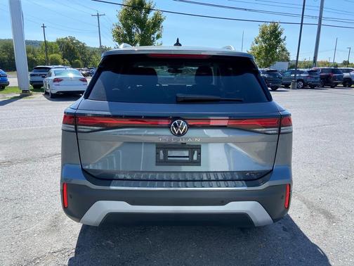 2025 Volkswagen Tiguan 2.0T S