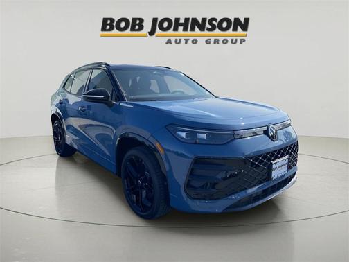 2025 Volkswagen Tiguan 2.0T SE R-Line Black