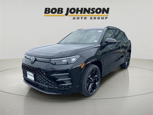 2025 Volkswagen Tiguan 2.0T SE R-Line Black