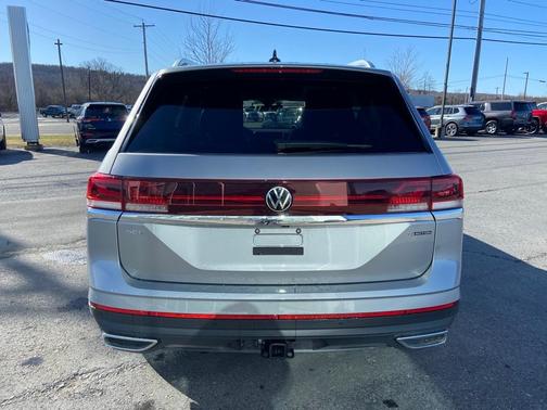 2025 Volkswagen Atlas 2.0T SEL
