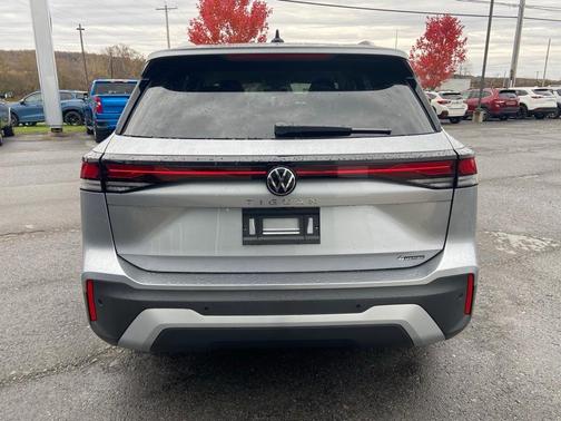 2026 Volkswagen Tiguan 2.0T S