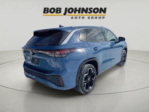 2026 Volkswagen Tiguan 2.0T SEL