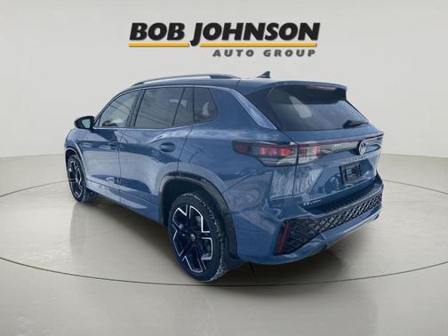 2026 Volkswagen Tiguan 2.0T SEL