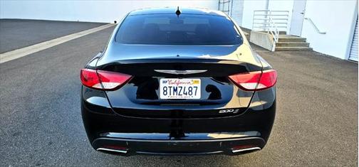 2015 Chrysler 200 S