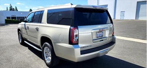2015 GMC Yukon XL SLT