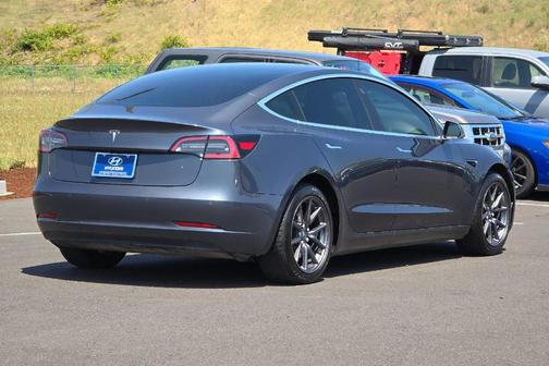 2020 Tesla Model 3 Standard Range Plus
