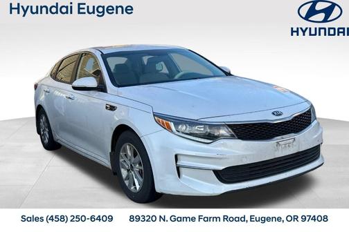 Snow White Pearl 2017 Kia Optima LX Sedan