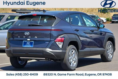 2025 Hyundai KONA SE