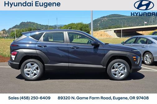 2025 Hyundai KONA SE
