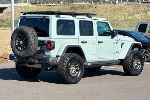 2023 Jeep Wrangler Rubicon 392
