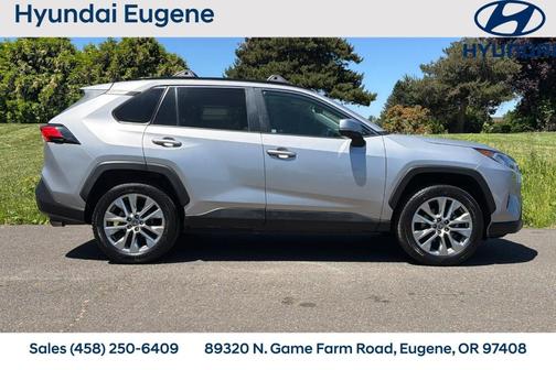 Silver Sky Metallic 2021 Toyota RAV4 XLE Premium