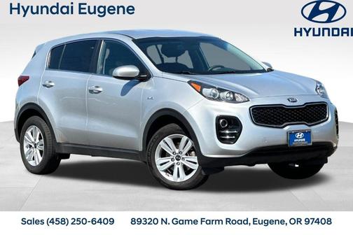 Sparkling Silver 2017 Kia Sportage LX