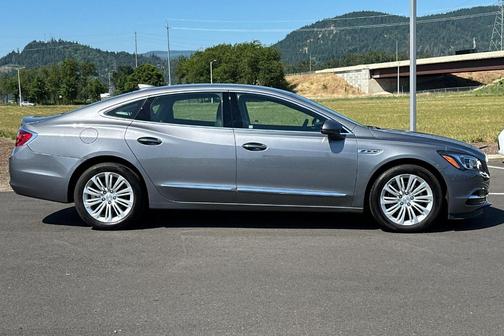 2018 Buick LaCrosse Premium