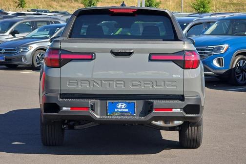 2025 Hyundai SANTA CRUZ SE