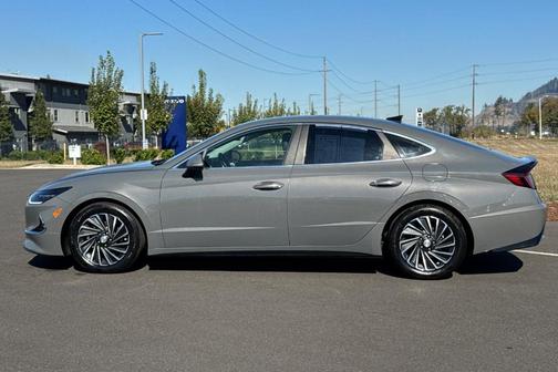 2020 Hyundai SONATA Hybrid Limited