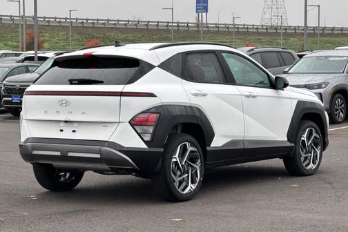 2026 Hyundai KONA SEL Premium