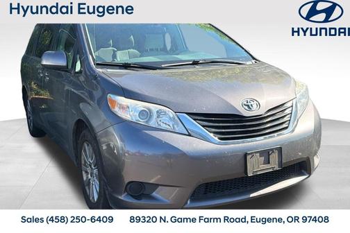 Predawn Gray Mica 2013 Toyota Sienna LE