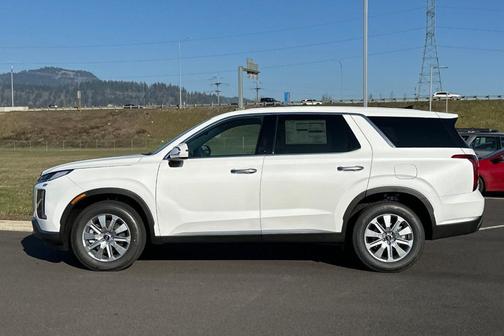 2025 Hyundai PALISADE SE