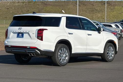 2025 Hyundai PALISADE SE