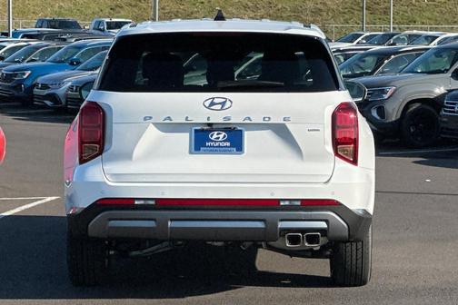 2025 Hyundai PALISADE SE