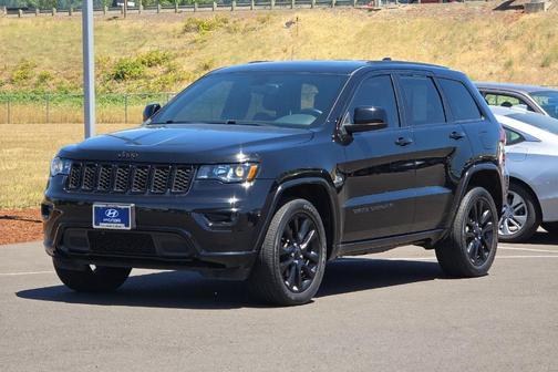 2019 Jeep Grand Cherokee Altitude