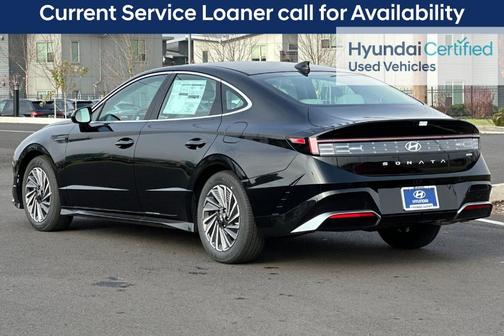 2025 Hyundai SONATA Hybrid SEL