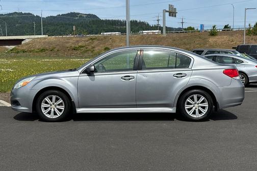 2011 Subaru Legacy 2.5i