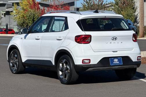 2021 Hyundai VENUE SEL