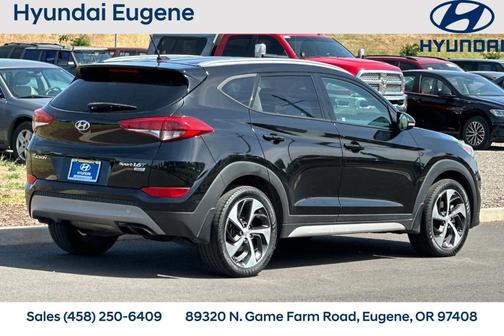 Black Noir Pearl 2017 Hyundai TUCSON Sport
