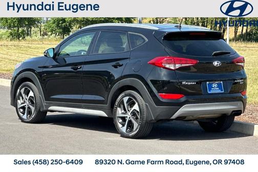Black Noir Pearl 2017 Hyundai TUCSON Sport