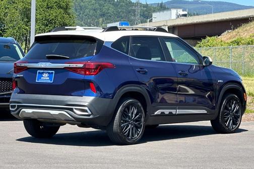 2023 Kia Seltos Nightfall