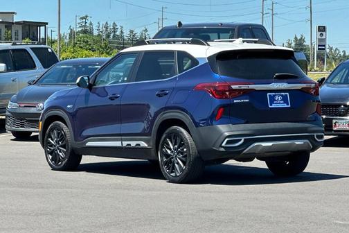 2023 Kia Seltos Nightfall