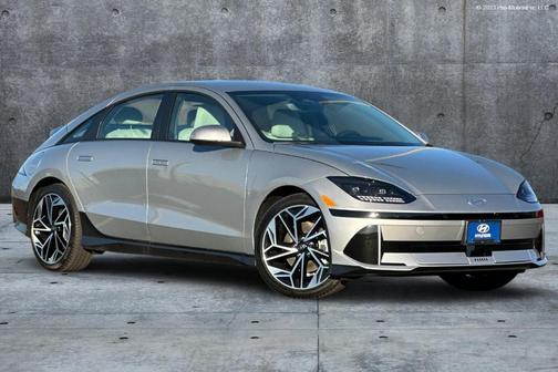 2025 Hyundai IONIQ 6 SEL