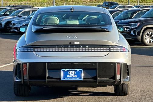 2025 Hyundai IONIQ 6 SEL