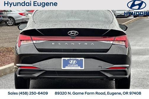 2022 Hyundai ELANTRA SEL