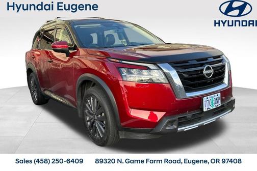 2023 Nissan Pathfinder SL