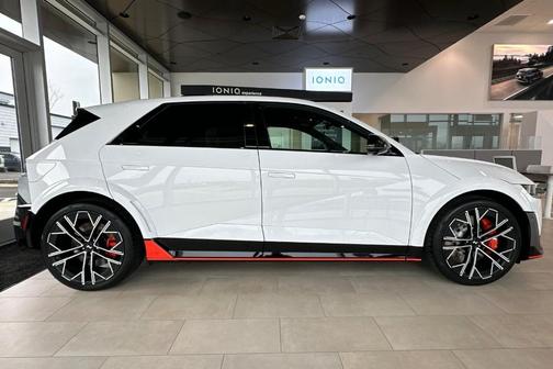 2025 Hyundai IONIQ 5 N Base
