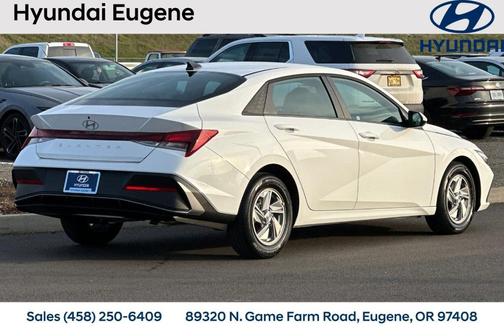 White 2026 Hyundai ELANTRA SE