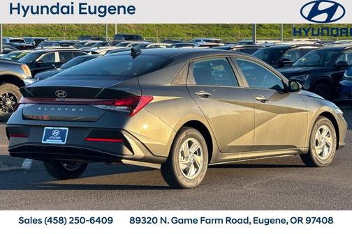 Amazon Gray 2026 Hyundai ELANTRA SE