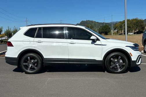 2023 Volkswagen Tiguan 2.0T S