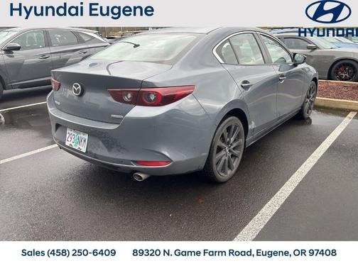 2022 Mazda Mazda3 Carbon Edition