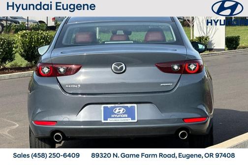 2022 Mazda Mazda3 Carbon Edition