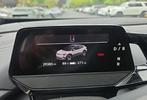 Pure White 2023 Volkswagen ID.4 Pro