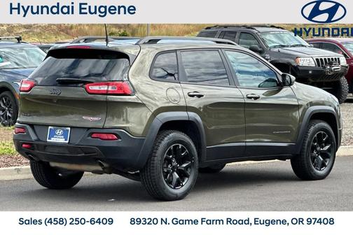 Eco Green Pearlcoat 2016 Jeep Cherokee Trailhawk