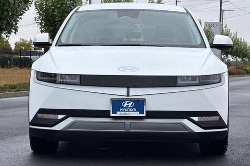 Atlas 2024 Hyundai IONIQ 5 SE Standard Range