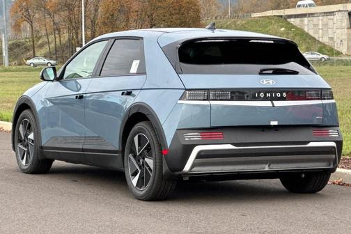 2026 Hyundai IONIQ 5 SEL